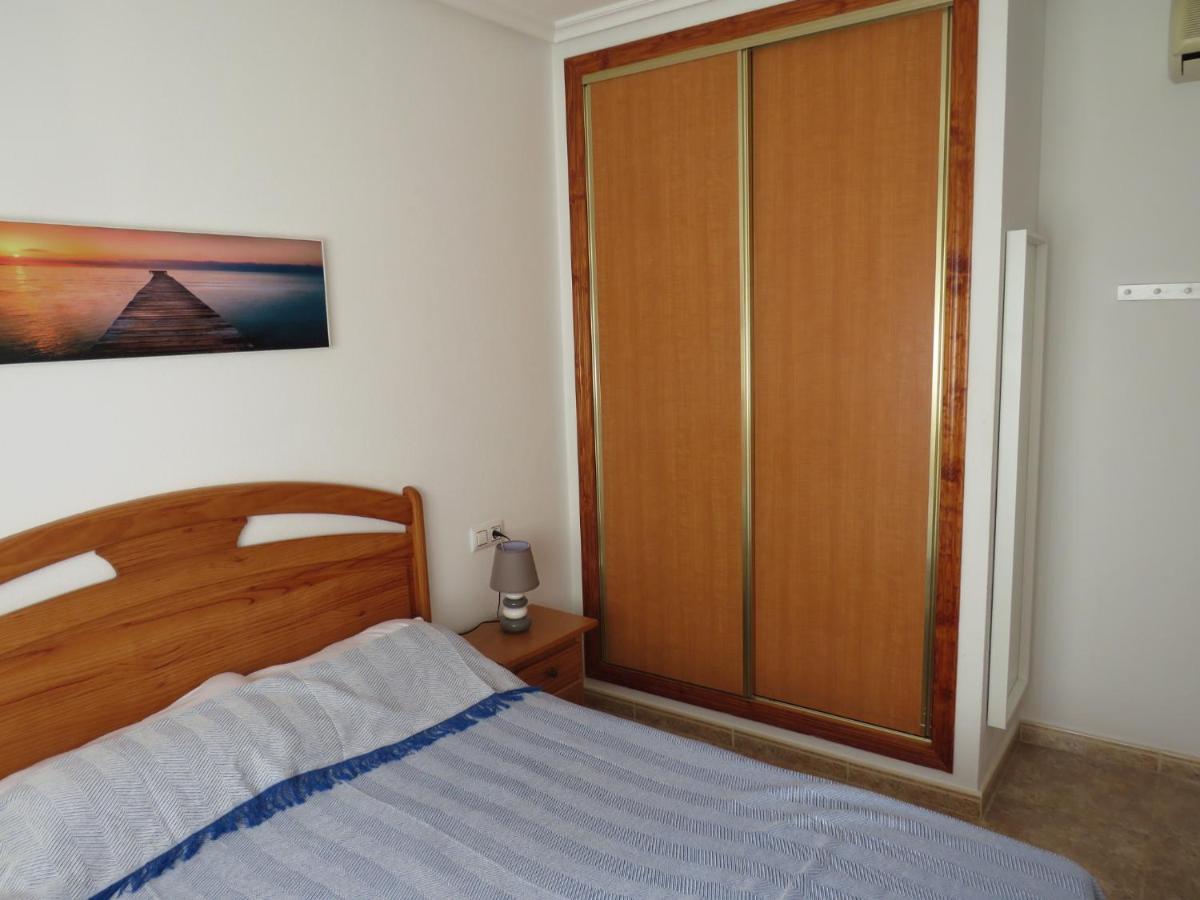 Sea View 2-Bed Apartment Cabo Roig Costa Blanca Dış mekan fotoğraf
